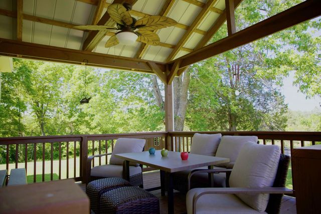 1678 Little Hickman Road, Nicholasville, KY 40356