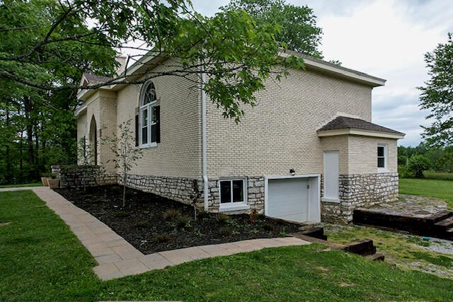 1678 Little Hickman Road, Nicholasville, KY 40356
