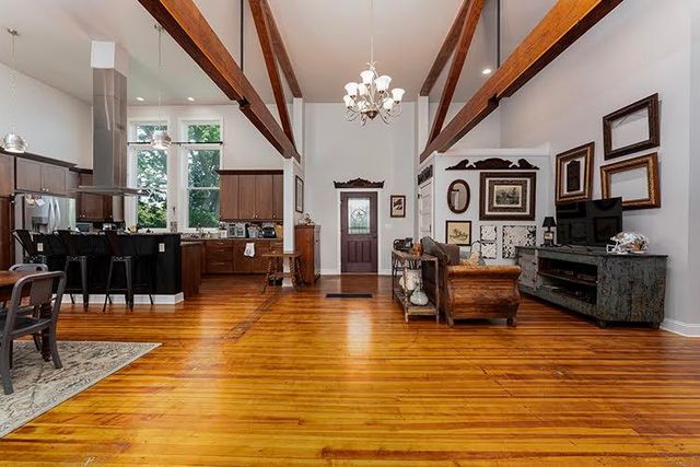 1678 Little Hickman Road, Nicholasville, KY 40356