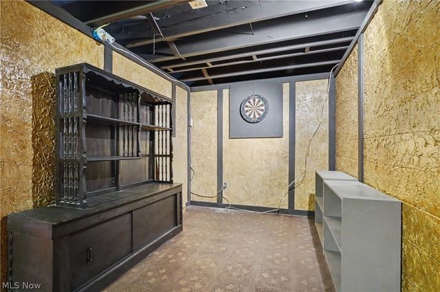 5818 Starview Circle, Clinton, OH 44216