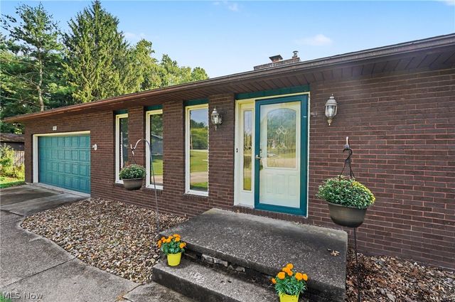 5818 Starview Circle, Clinton, OH 44216