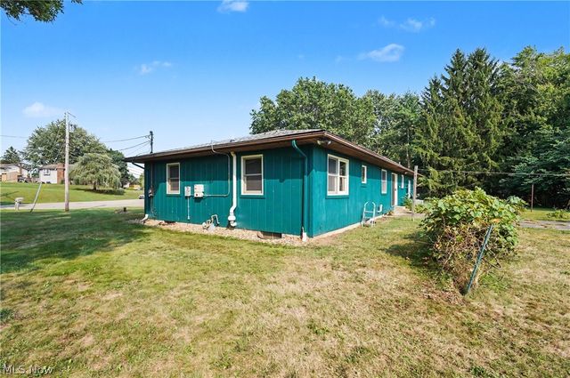 5818 Starview Circle, Clinton, OH 44216