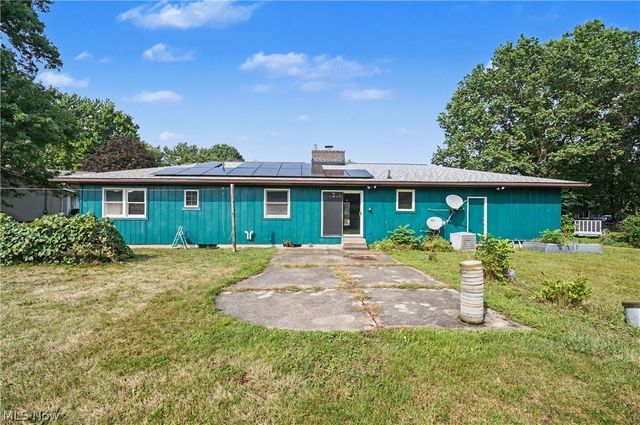5818 Starview Circle, Clinton, OH 44216