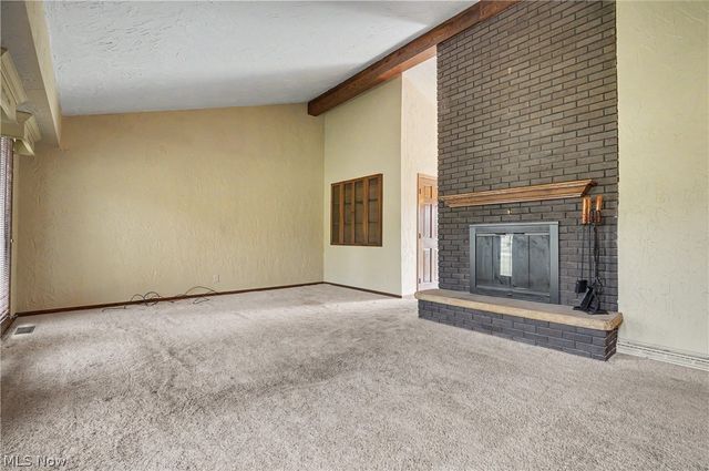 5818 Starview Circle, Clinton, OH 44216