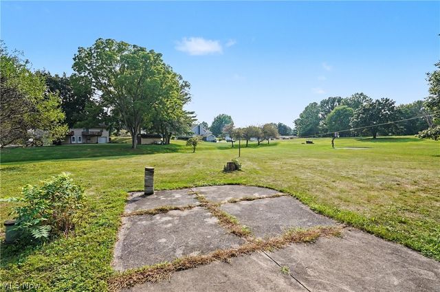 5818 Starview Circle, Clinton, OH 44216