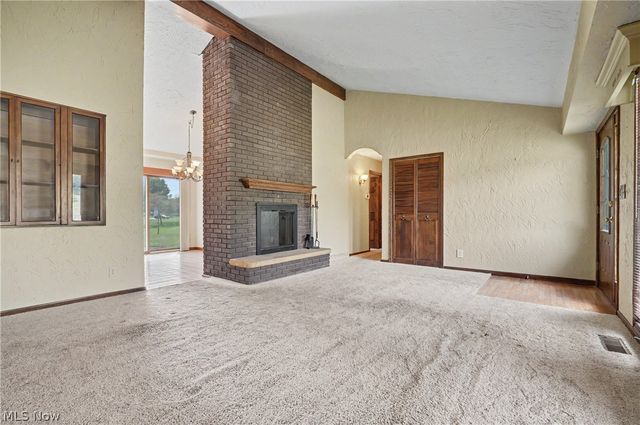 5818 Starview Circle, Clinton, OH 44216
