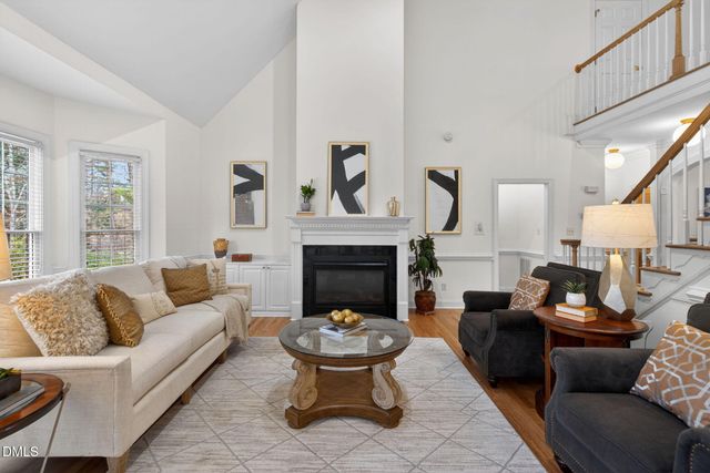 105 Seagrave Place, Morrisville, NC 27560