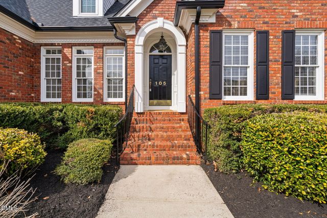 105 Seagrave Place, Morrisville, NC 27560