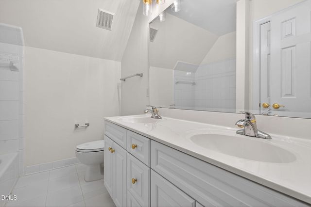 105 Seagrave Place, Morrisville, NC 27560