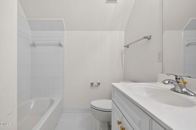 105 Seagrave Place, Morrisville, NC 27560