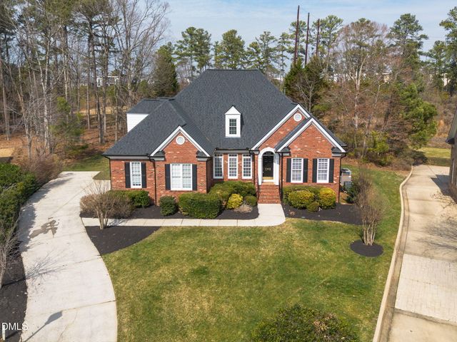 105 Seagrave Place, Morrisville, NC 27560