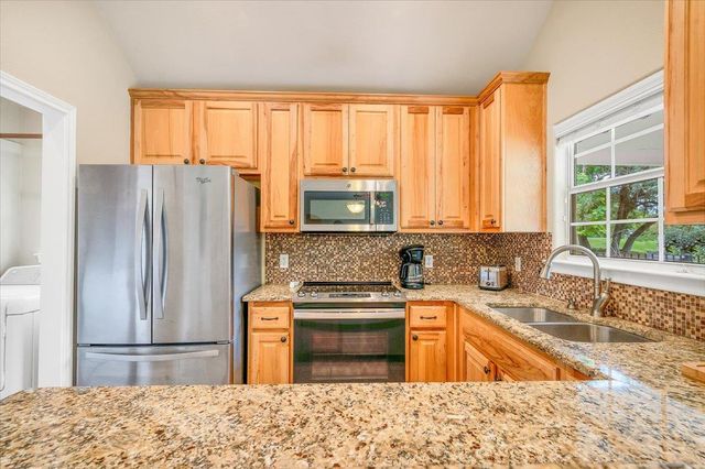 18609 Venture DR, Point Venture, TX 78645