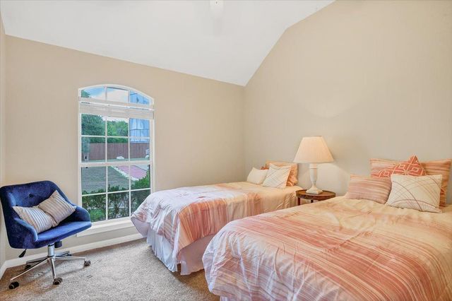 18609 Venture DR, Point Venture, TX 78645