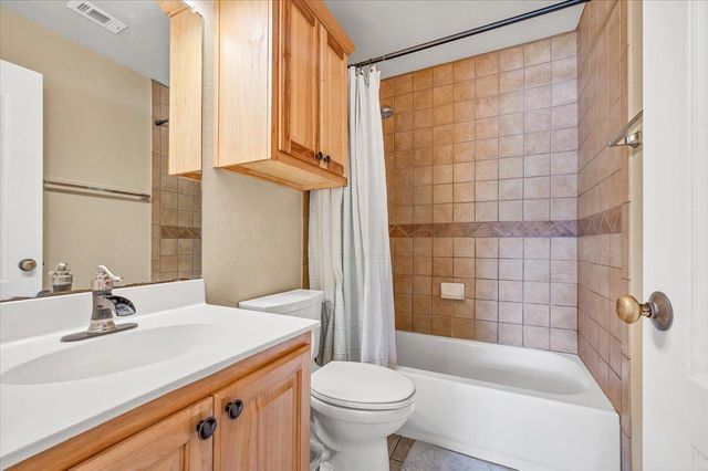 18609 Venture DR, Point Venture, TX 78645