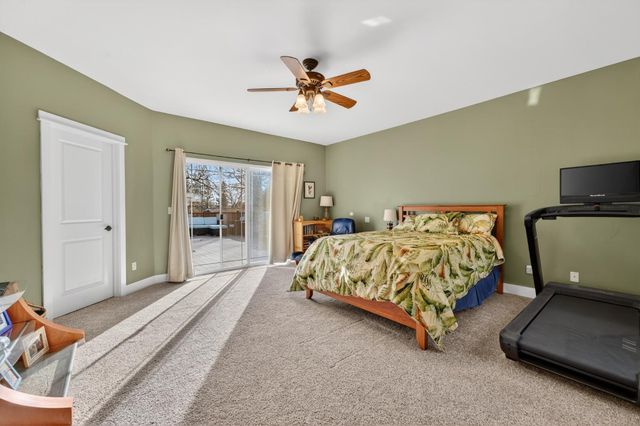 11083 Alta Sierra Dr, Grass Valley, CA 95949