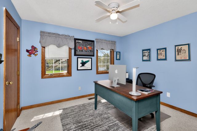 12995 Hickory Court, Clive, IA 50325