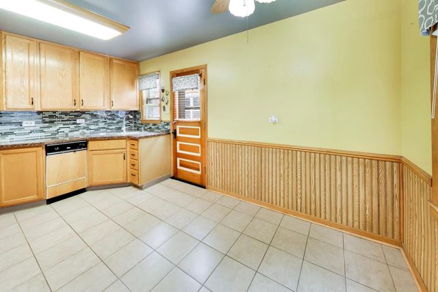 11449 S Fairfield Avenue, Chicago, IL 60655