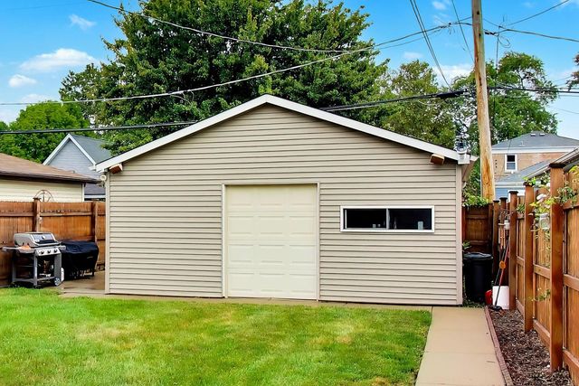 11449 S Fairfield Avenue, Chicago, IL 60655