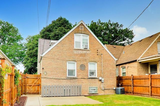 11449 S Fairfield Avenue, Chicago, IL 60655