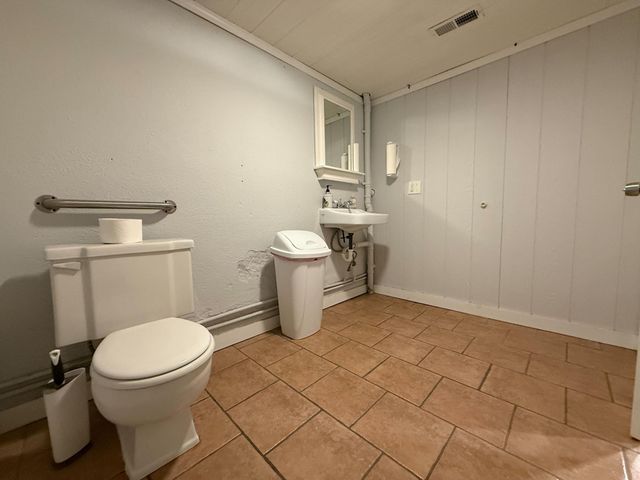 120 S Main Street, Joplin, MO 64801