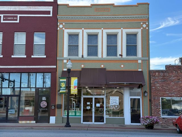 120 S Main Street, Joplin, MO 64801