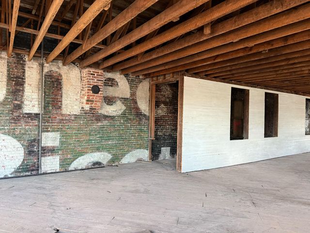 120 S Main Street, Joplin, MO 64801