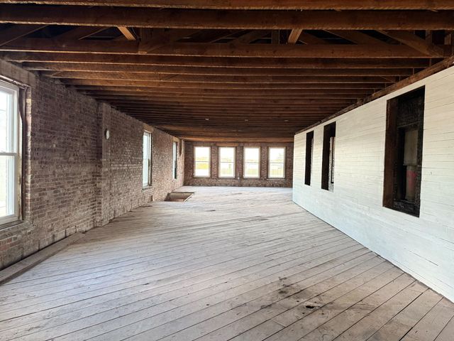 120 S Main Street, Joplin, MO 64801