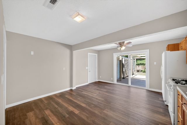 6801 SW 15th Street, Des Moines, IA 50315
