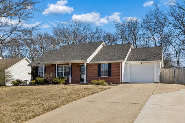 2237 Rosecran Cir, La Vergne, TN 37086