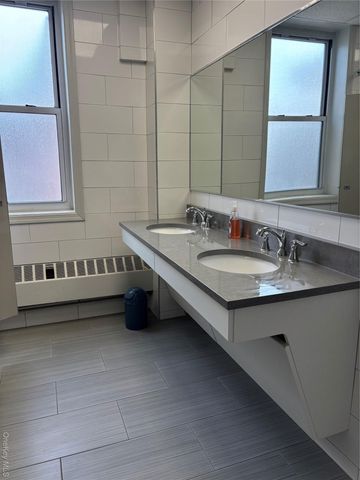 337-343 Merrick Road, Lynbrook, NY 11563