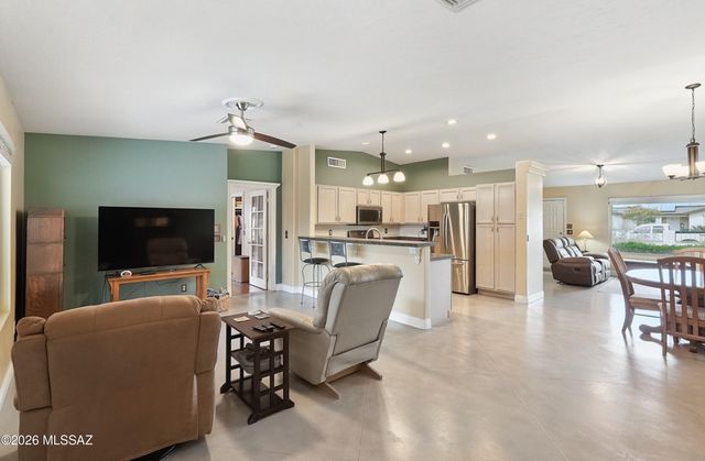 1449 W Delahunt Street, Tucson, AZ 85746