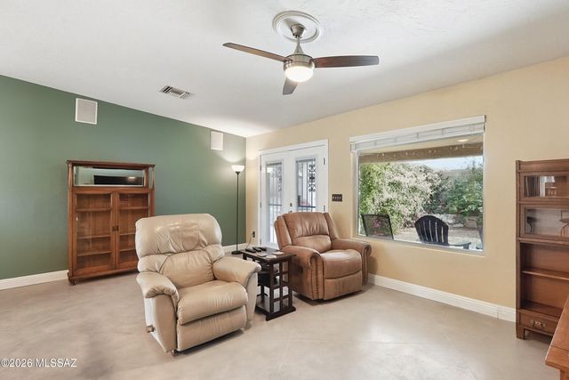 1449 W Delahunt Street, Tucson, AZ 85746