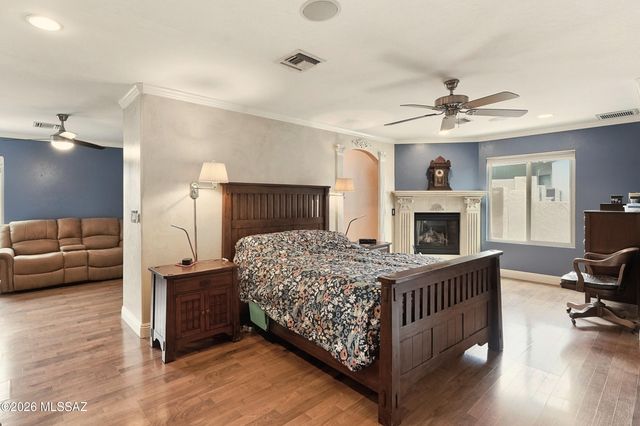 1449 W Delahunt Street, Tucson, AZ 85746