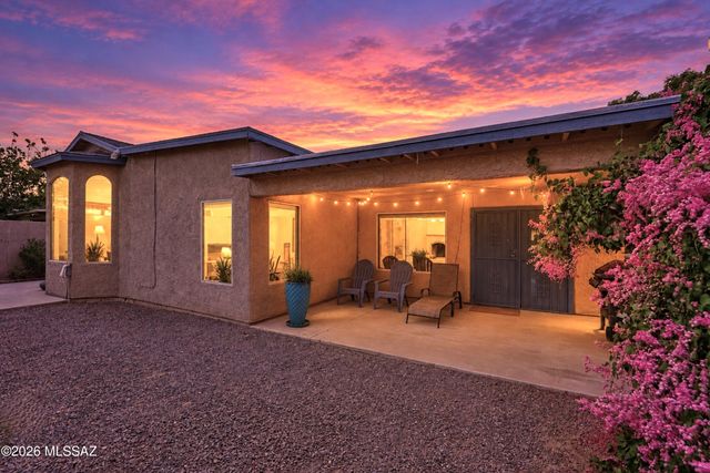 1449 W Delahunt Street, Tucson, AZ 85746