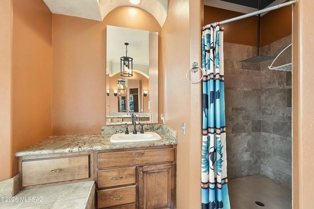 1449 W Delahunt Street, Tucson, AZ 85746