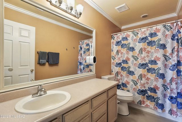 1449 W Delahunt Street, Tucson, AZ 85746