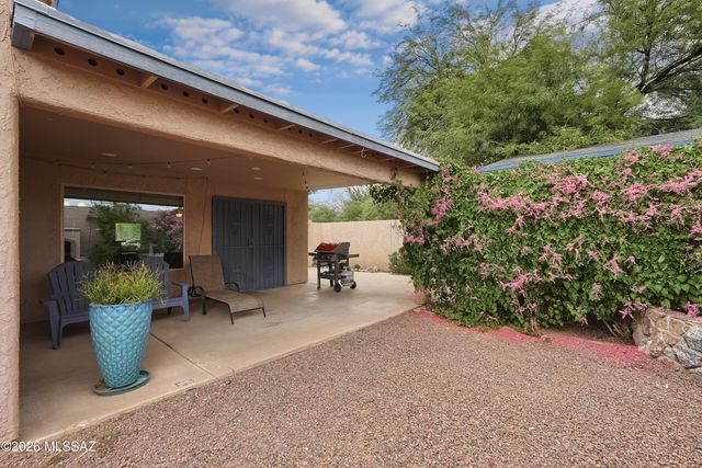 1449 W Delahunt Street, Tucson, AZ 85746