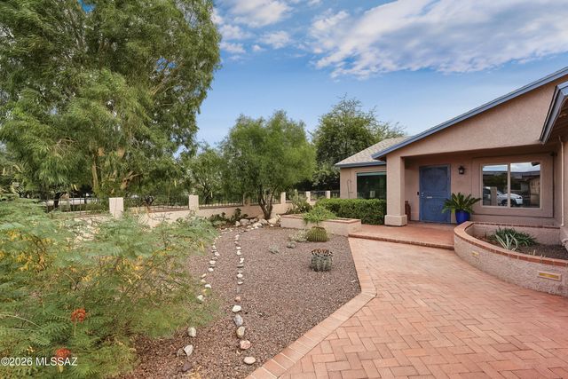 1449 W Delahunt Street, Tucson, AZ 85746