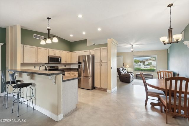 1449 W Delahunt Street, Tucson, AZ 85746