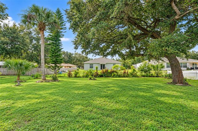 21293 PEMBERTON AVENUE, Port Charlotte, FL 33952