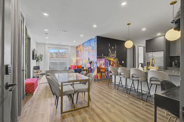 65 Lindsley Ave Apt 204, Nashville, TN 37210