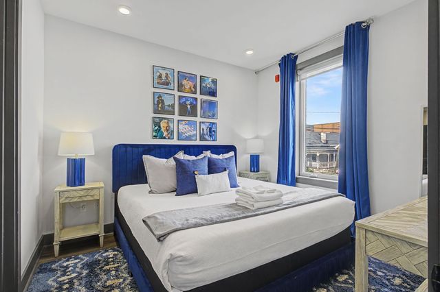 65 Lindsley Ave Apt 204, Nashville, TN 37210