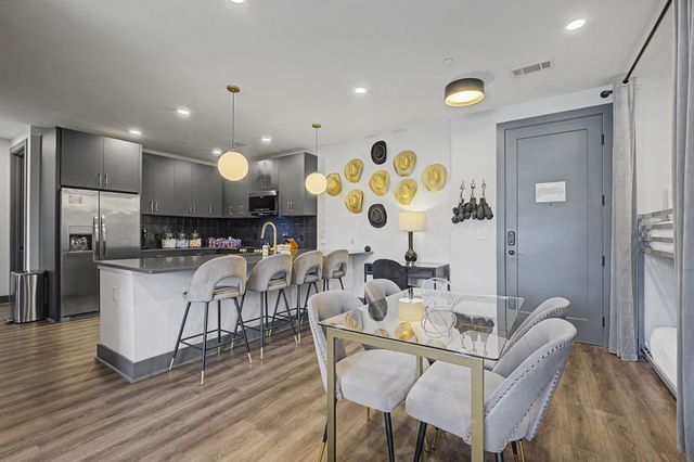 65 Lindsley Ave Apt 204, Nashville, TN 37210