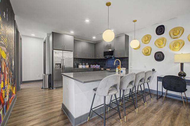 65 Lindsley Ave Apt 204, Nashville, TN 37210