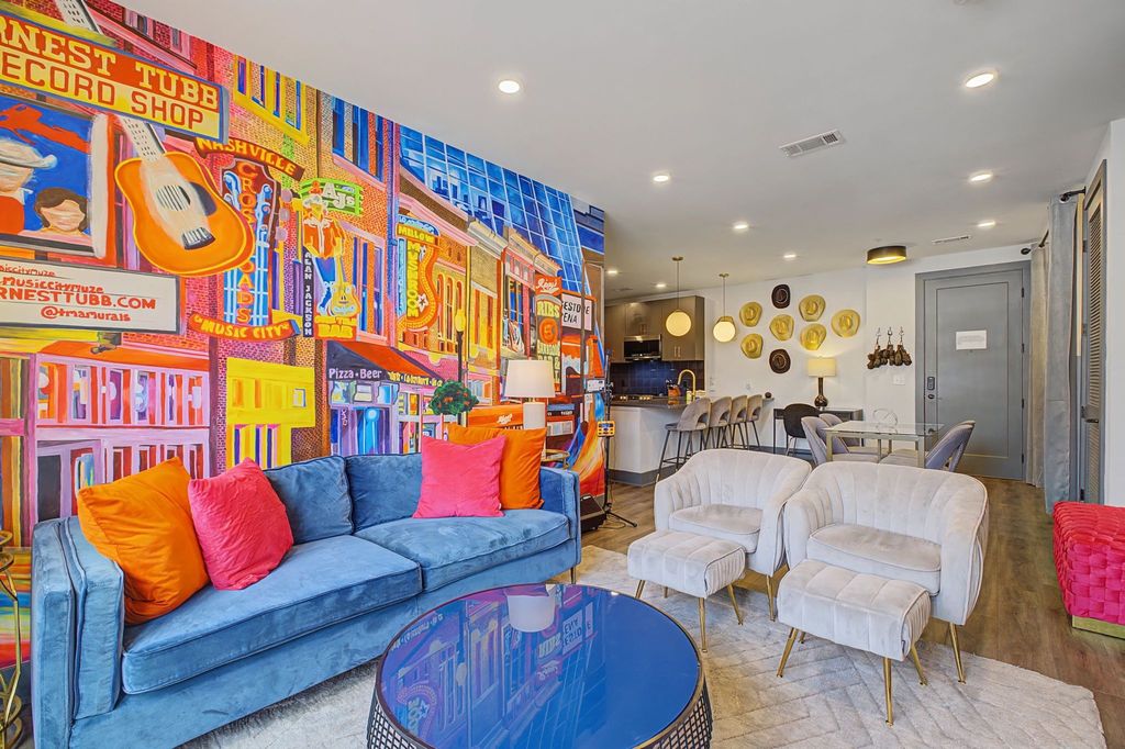 65 Lindsley Ave Apt 204, Nashville, TN 37210