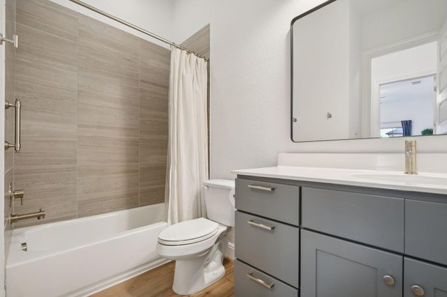 561 Eclipse DR, Austin, TX 78737