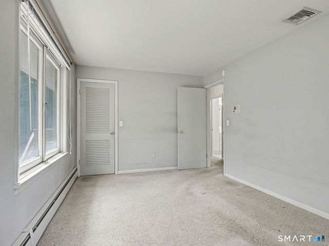 29 Weatherbell Drive, Norwalk, CT 06851