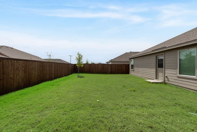 14112 Hammersmith Street, Pilot Point, TX 76258