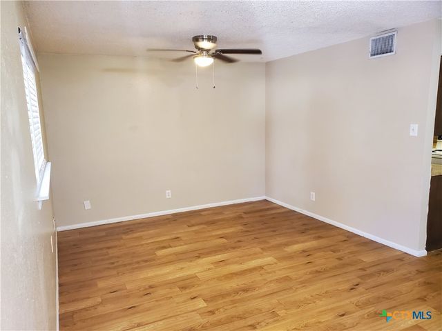 300 Milam Street 3, Seguin, TX 78155