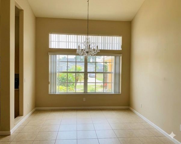 485 SW Dagget Avenue, Port St. Lucie, FL 34953